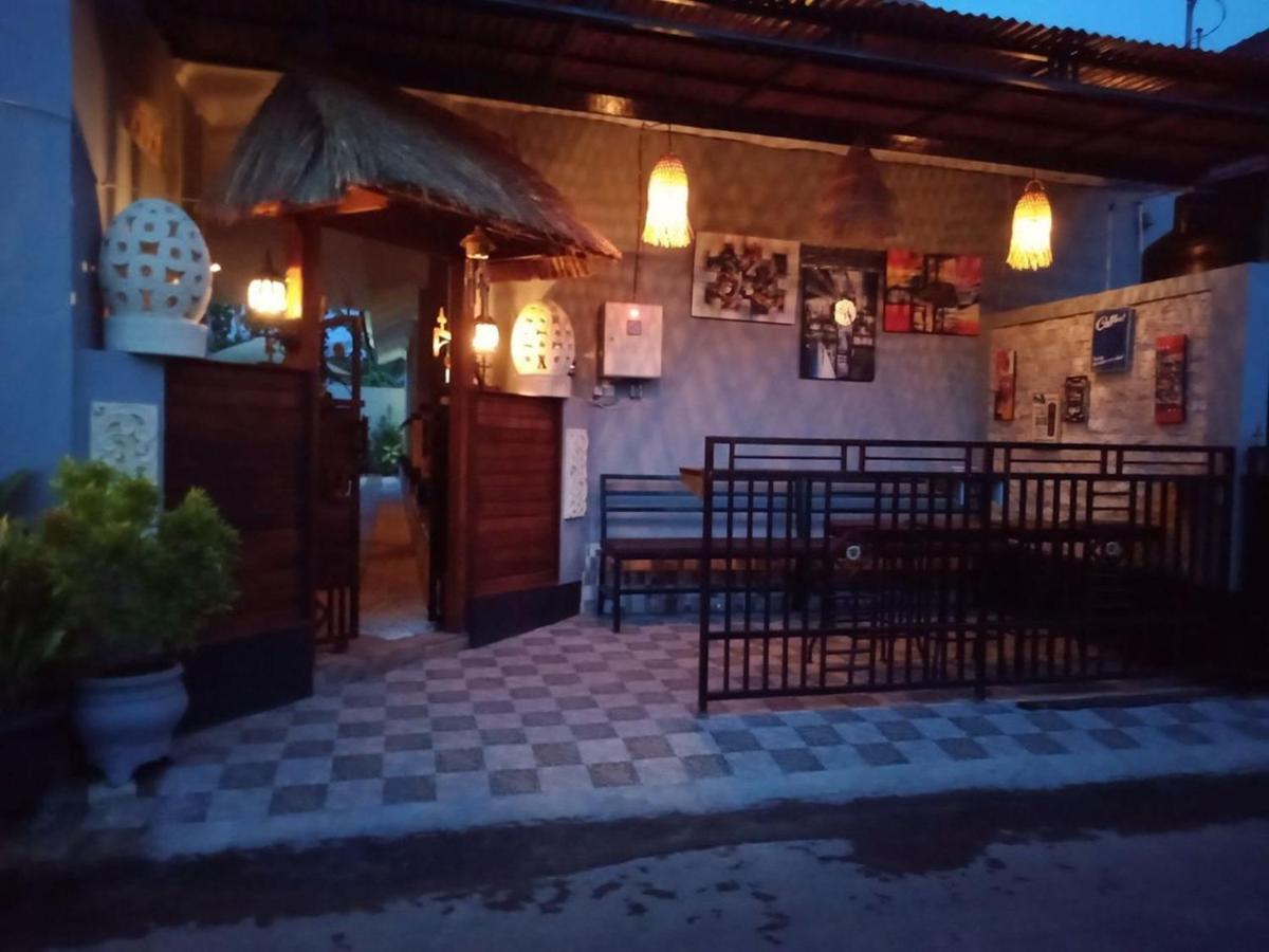 Gedhong Hostel Batununggul Εξωτερικό φωτογραφία